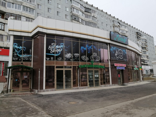 Снять  торговое помещение