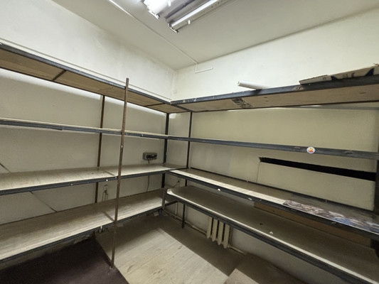 Снять  склад